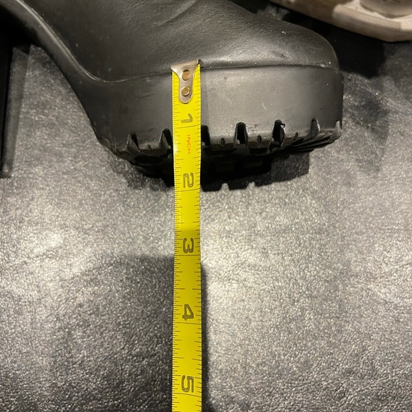 Custom Decorated Black Platform Boots 9 - Picture 12 of 13